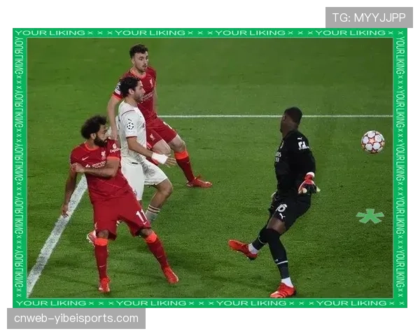 欧冠联赛阶段竞争白热化，各队为晋级名额展开最终厮杀