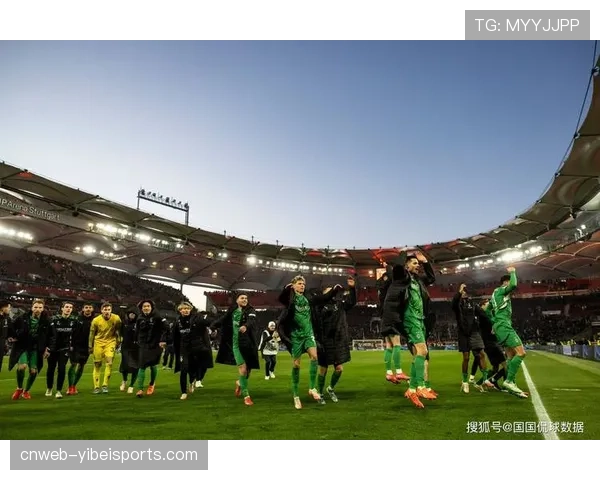 法兰克福3-0完胜门兴格拉德巴赫,主场展现良好竞技状态 法兰克福3-0完胜门兴格拉德巴赫,主场展现良好竞技状态